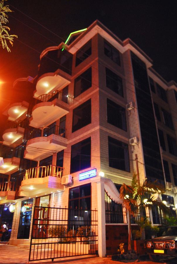 Best Point Hotel Dar es Salaam Exterior foto